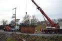 LKW umgestuerzt Niehler Hafen P219